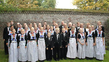 Paaswake in de Vincentiuskerk aanvang 19.30 uur.