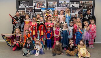 Carnaval in het koorhuis.